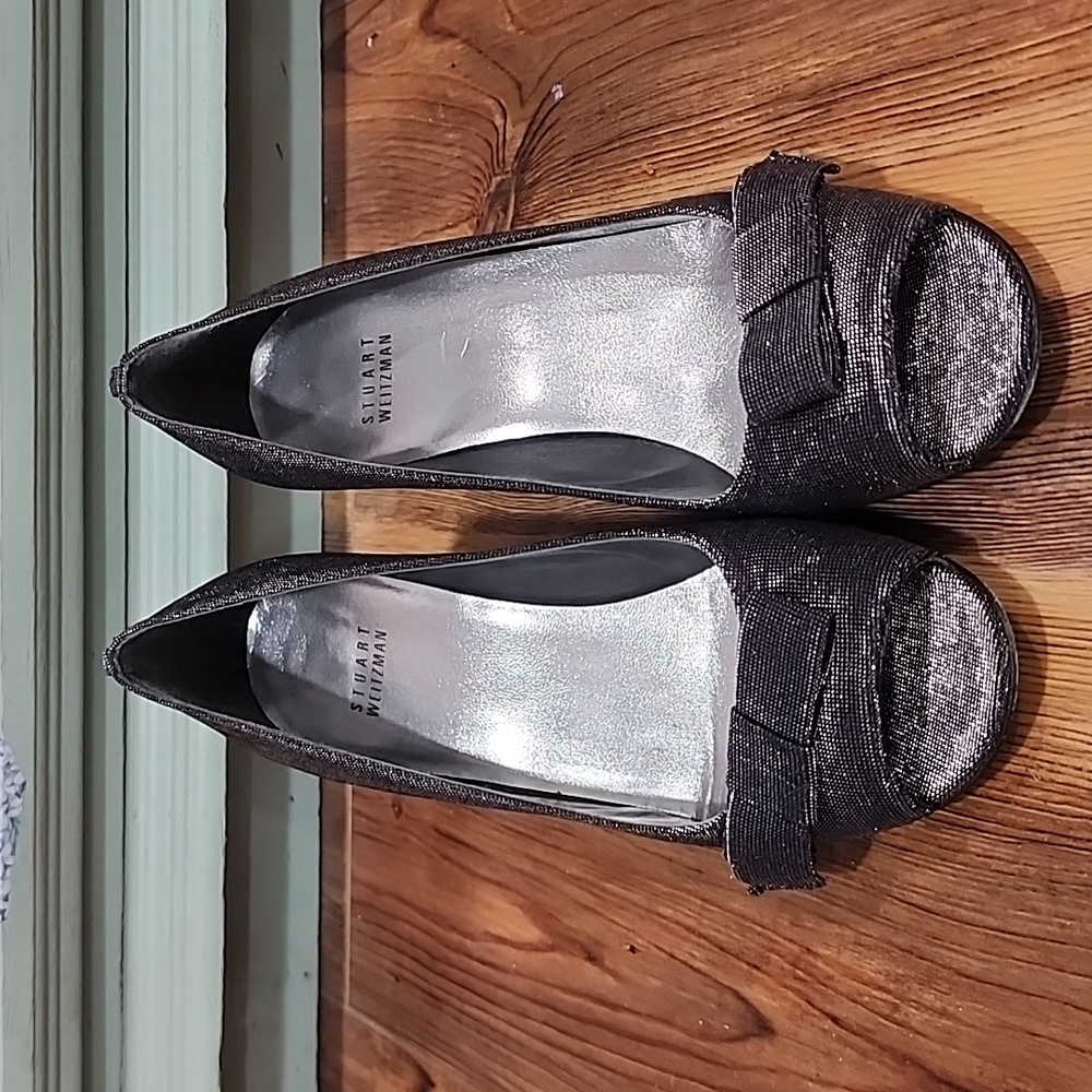 Stuart Weitzman silver sparkle kitten pumps with bow